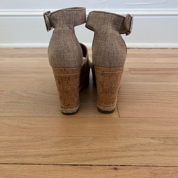 Universal Thread Boho Wedges Size 6 - Picture 3 of 5